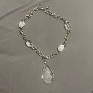 Elegant Silver Chain Necklace with Clear Crystal Accents